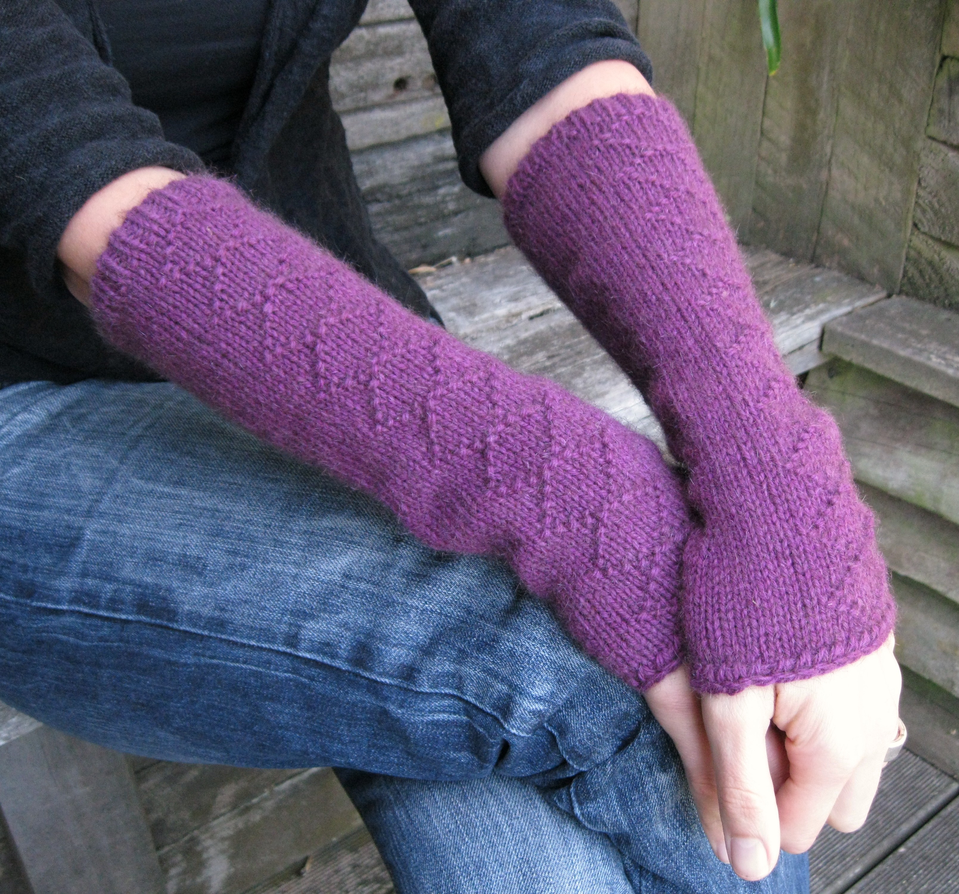 Crocheted Arm Warmer Pattern - Yahoo! Voices - voices.yahoo.com